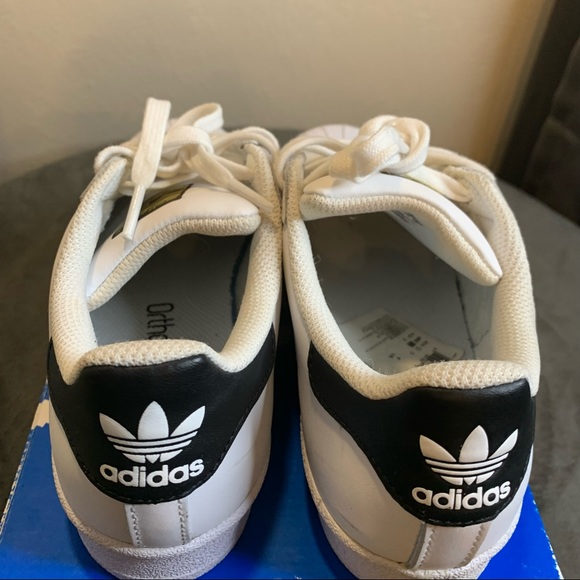 Adidas Superstar Size: Youth 5 Womens 7.5 - Picture 5 of 8